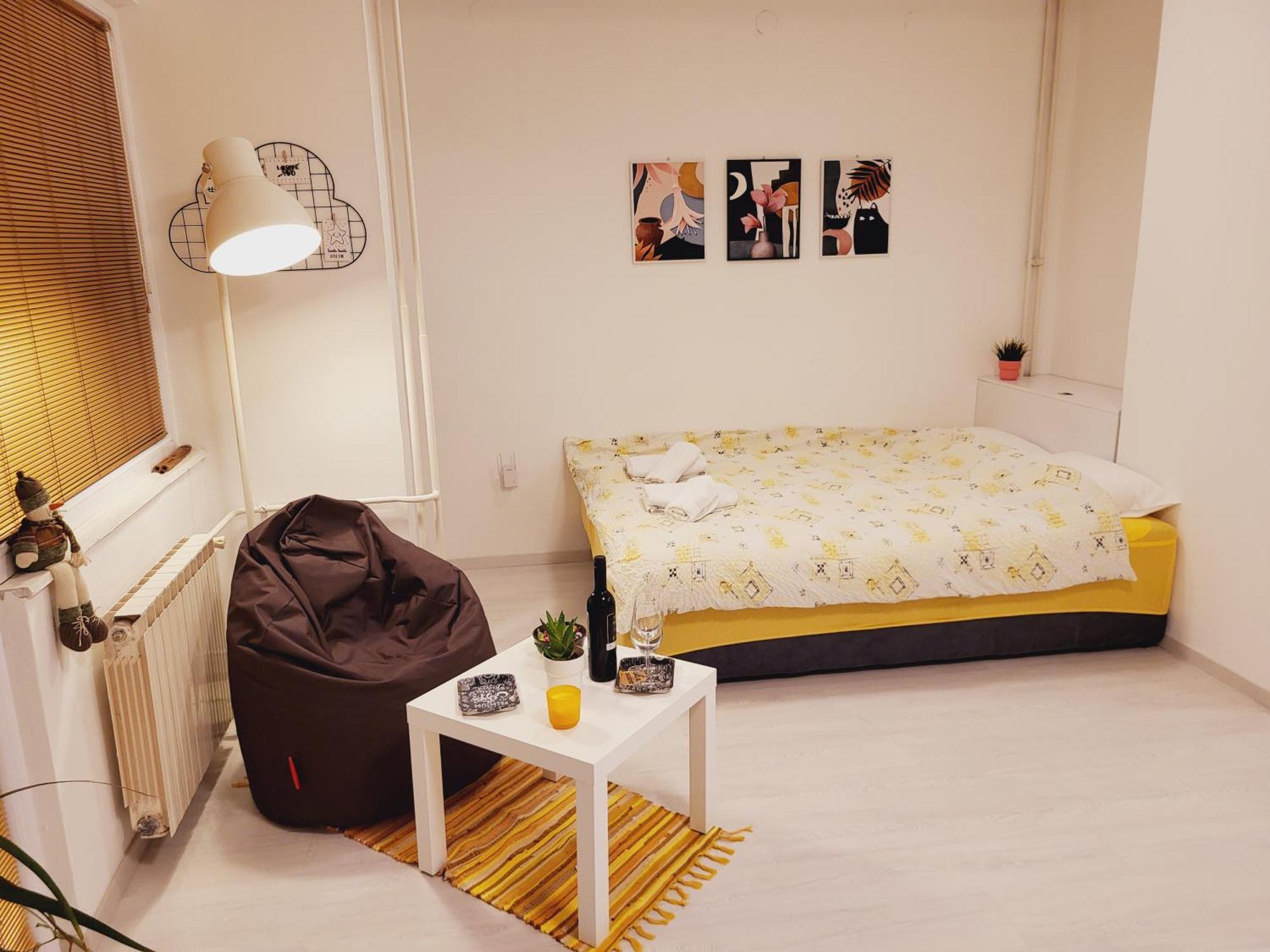 City Center White Apartment! سكوبجي المظهر الخارجي الصورة