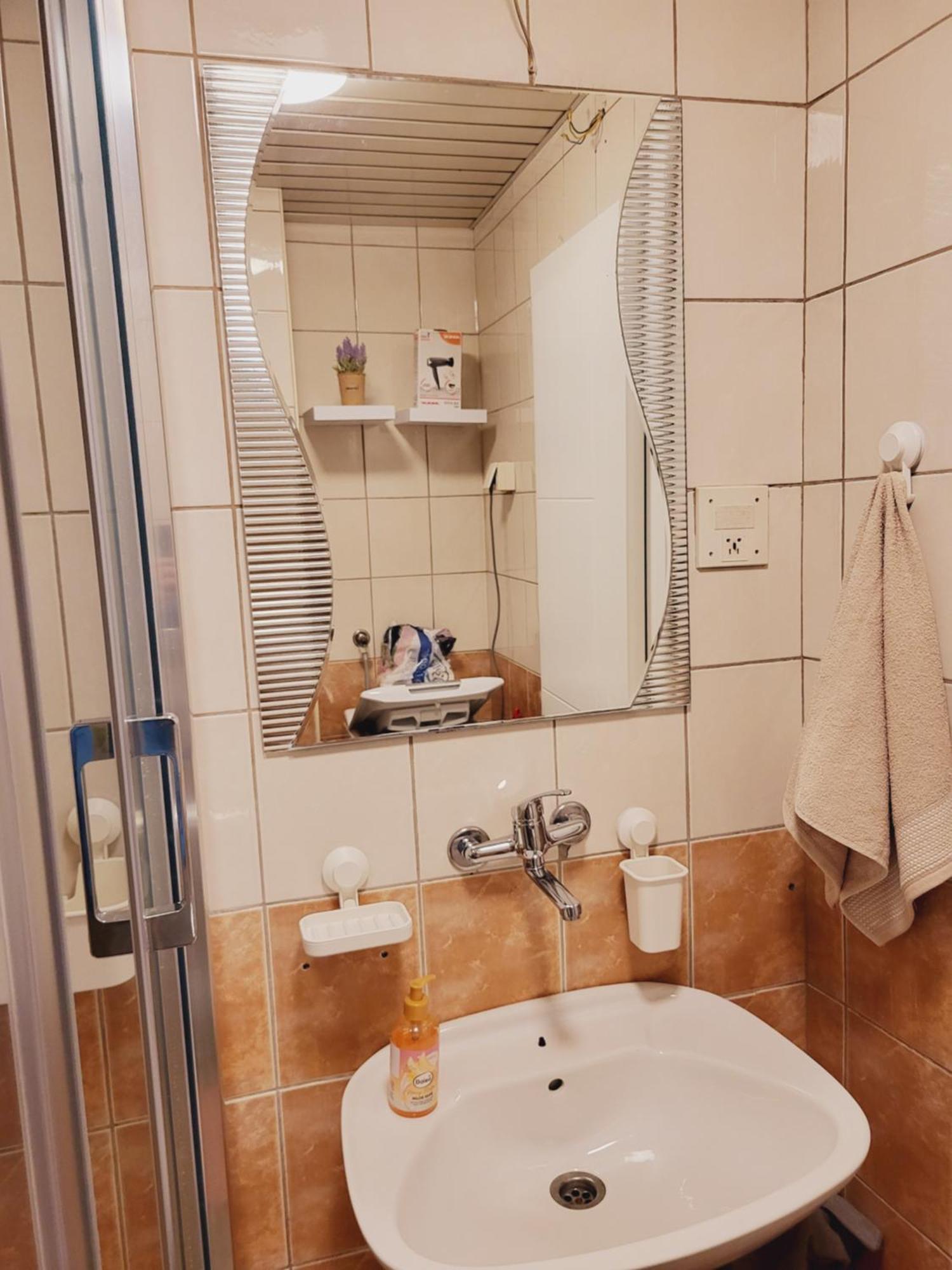 City Center White Apartment! سكوبجي المظهر الخارجي الصورة