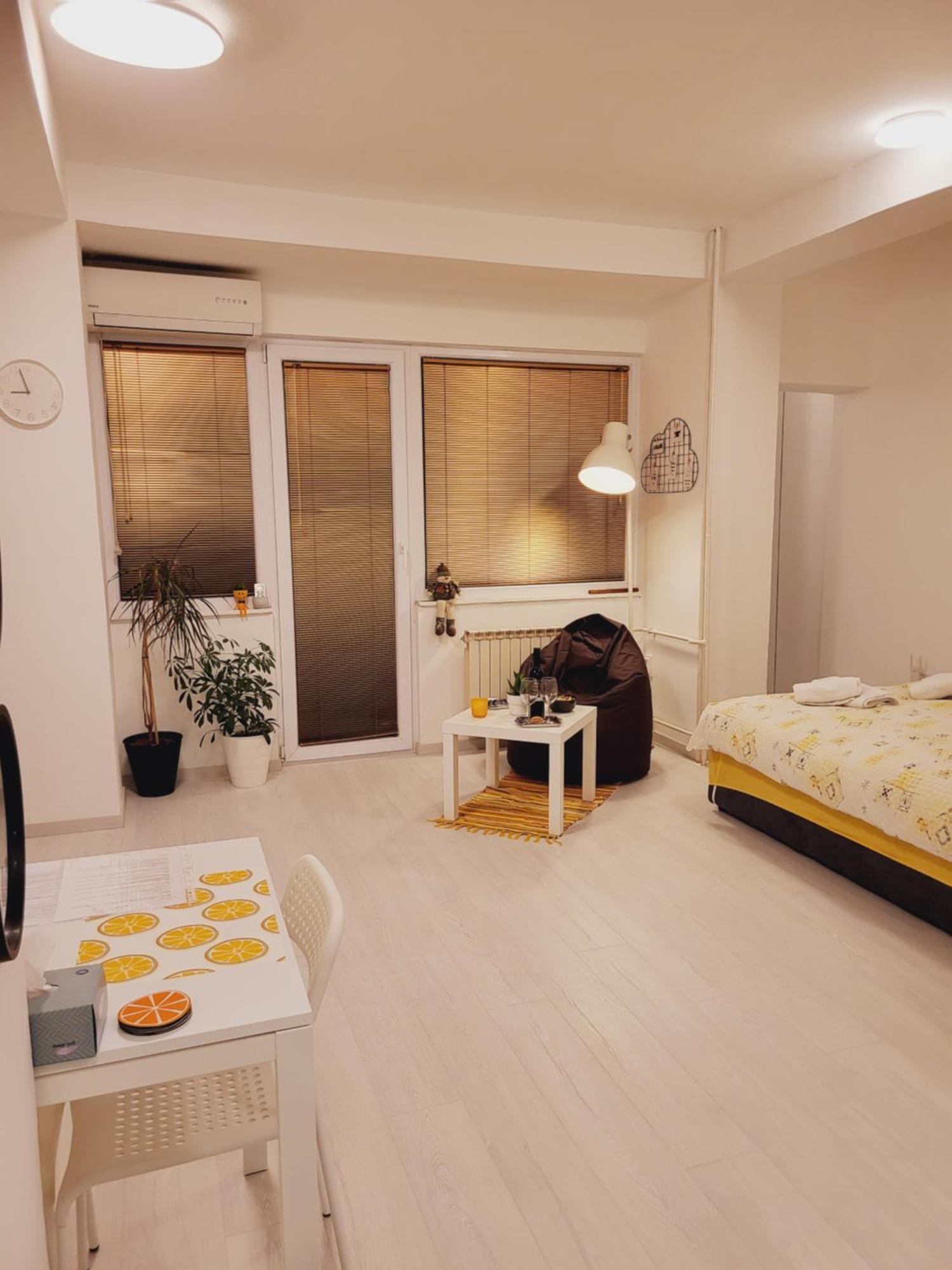 City Center White Apartment! سكوبجي المظهر الخارجي الصورة