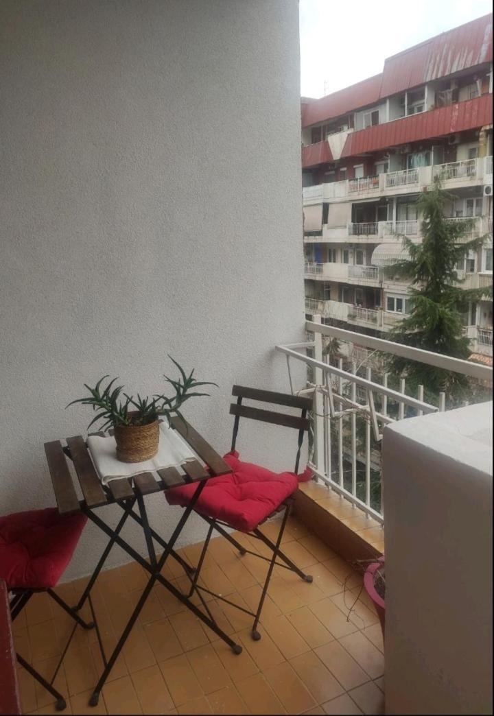 City Center White Apartment! سكوبجي المظهر الخارجي الصورة